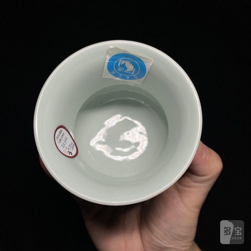 清道光 青花缠枝莲纹渣斗 - 图10